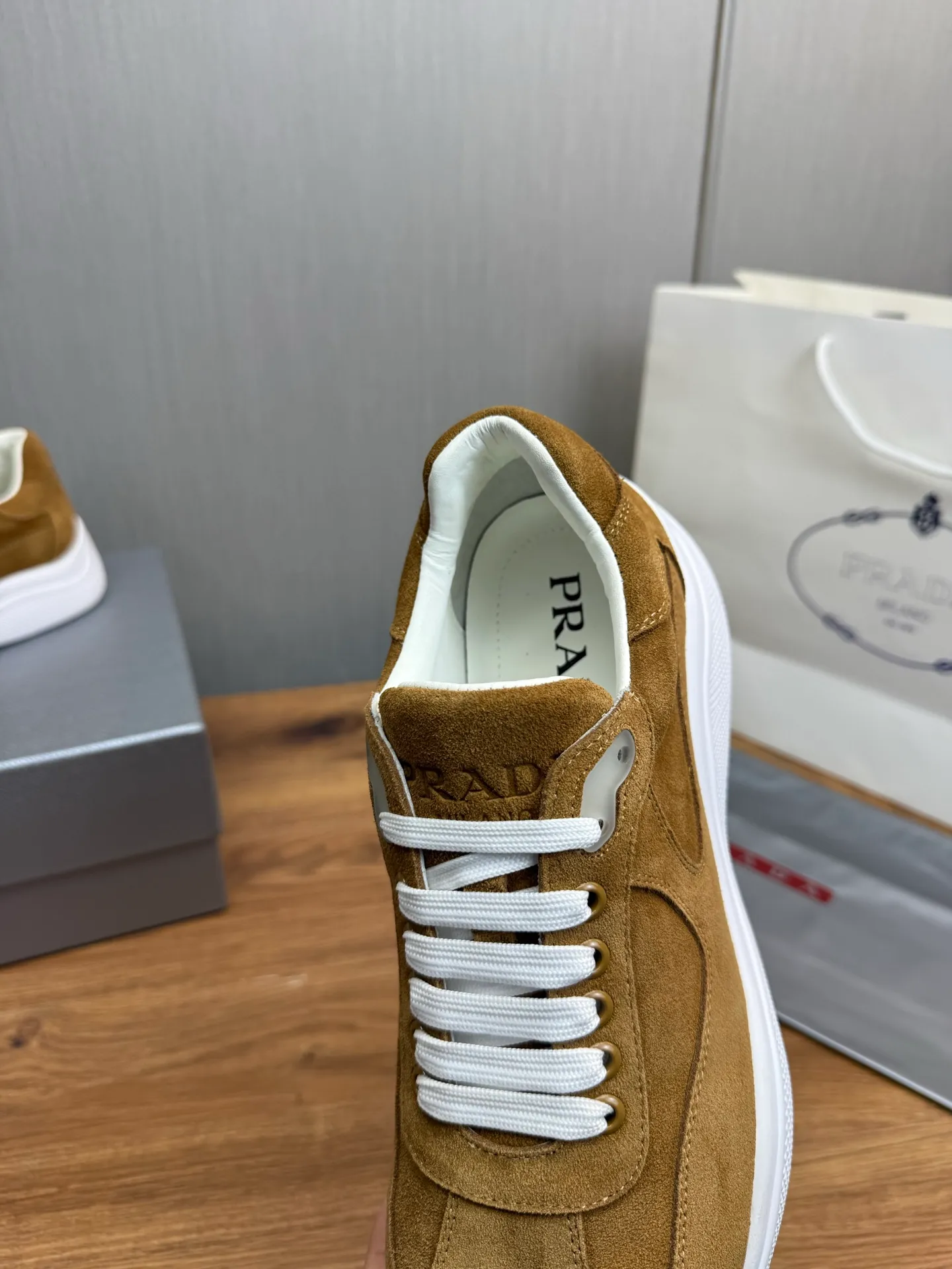 Men's shoes 💰540💰 [PRADA] Men's shoes are popular in the counter, official website is synchronized, 1 high-quality shipment ✔️Original frosted cowhide + cowhide lining, 1🆚1 replica, original sole, 38-45 (45 customized, non-refundable)